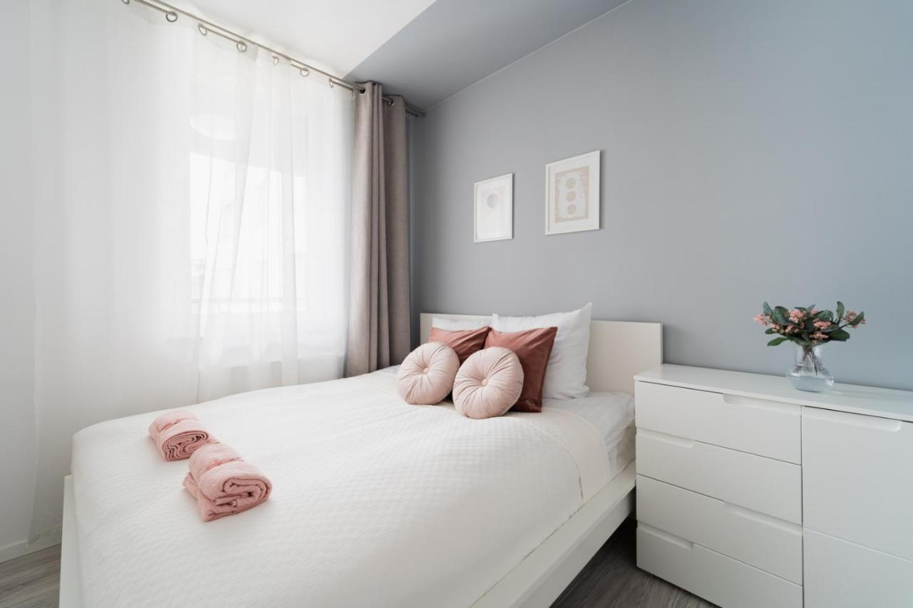 Апартаменты New Apart Near Sky Tower - Gwiazdzista Вроцлав Экстерьер фото
